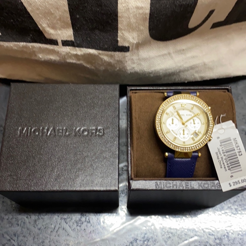 Women Michael Kors Watch